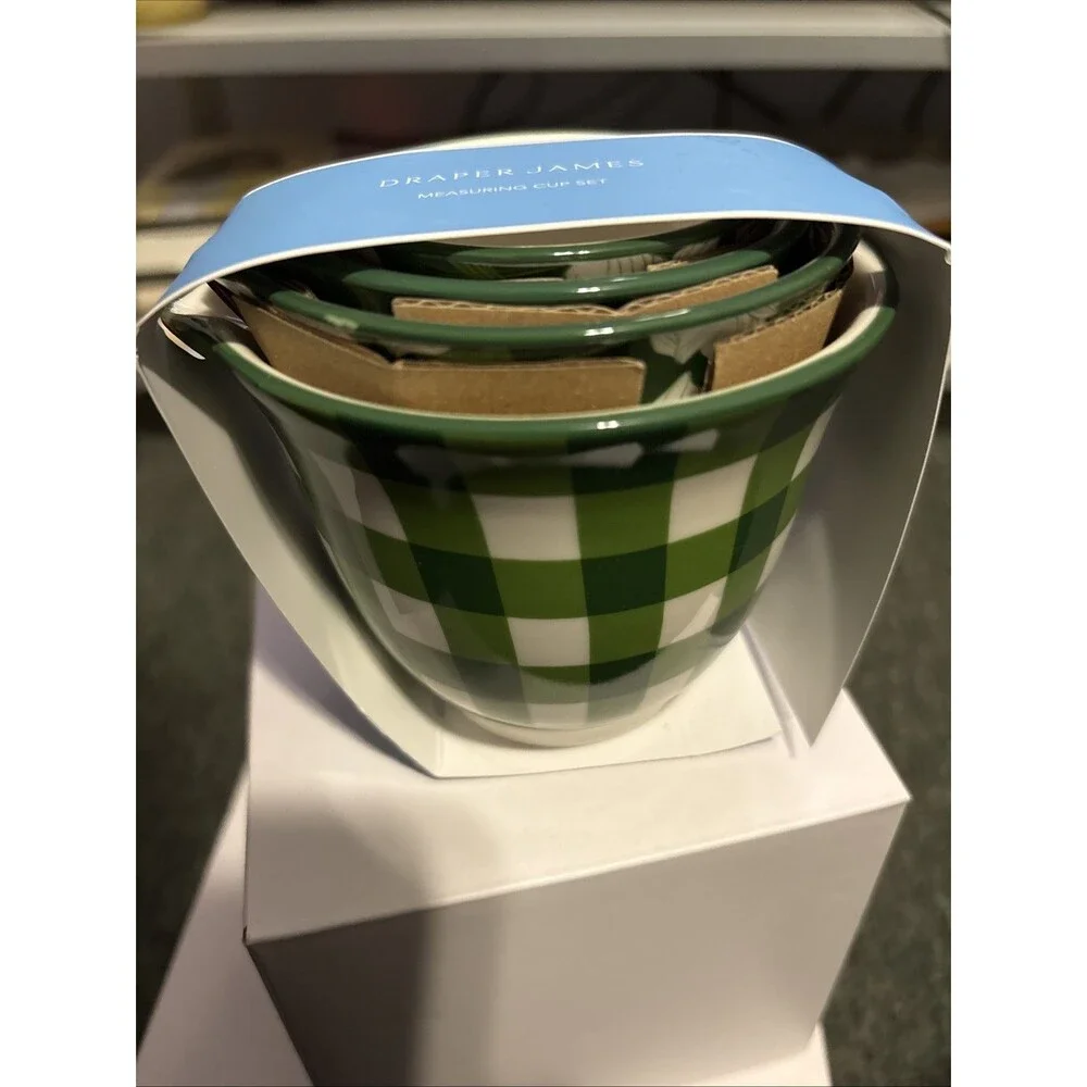 NEW Draper James Green Checkered Measuring Cups NIB
